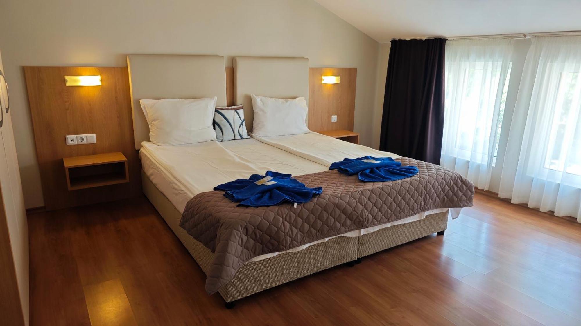 Family Hotel Milev 스베티 블라스 외부 사진